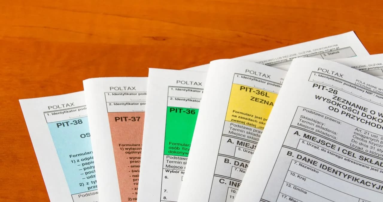 Ile kosztuje rozliczenie PIT-11? Sprawdź ukryte opłaty i porady