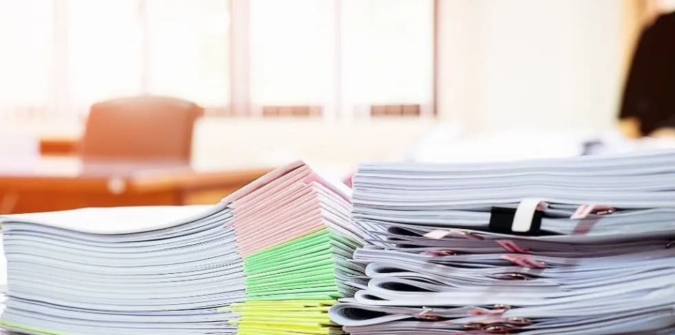 Czy pożyczkę trzeba zgłosić do urzędu skarbowego? Konsekwencje i obowiązki podatkowe