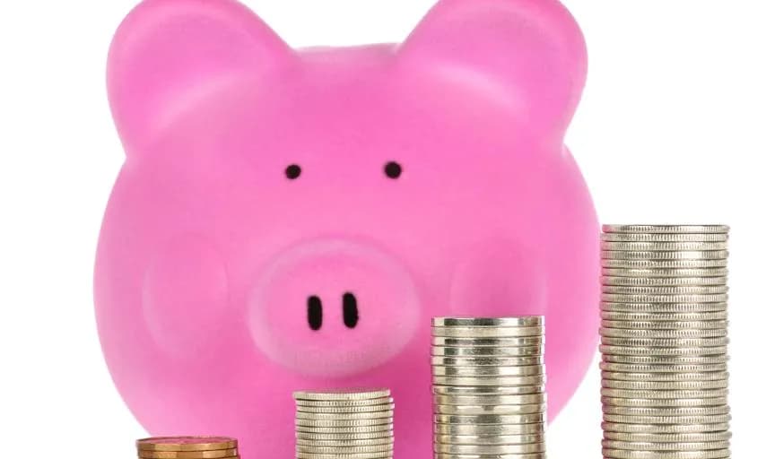 Lokata odnawialna czy nieodnawialna: która lepsza dla Twoich oszczędności?